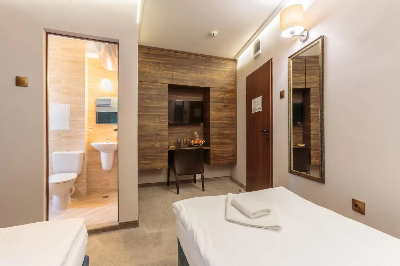 Хотел Микадо 3*, Burgas